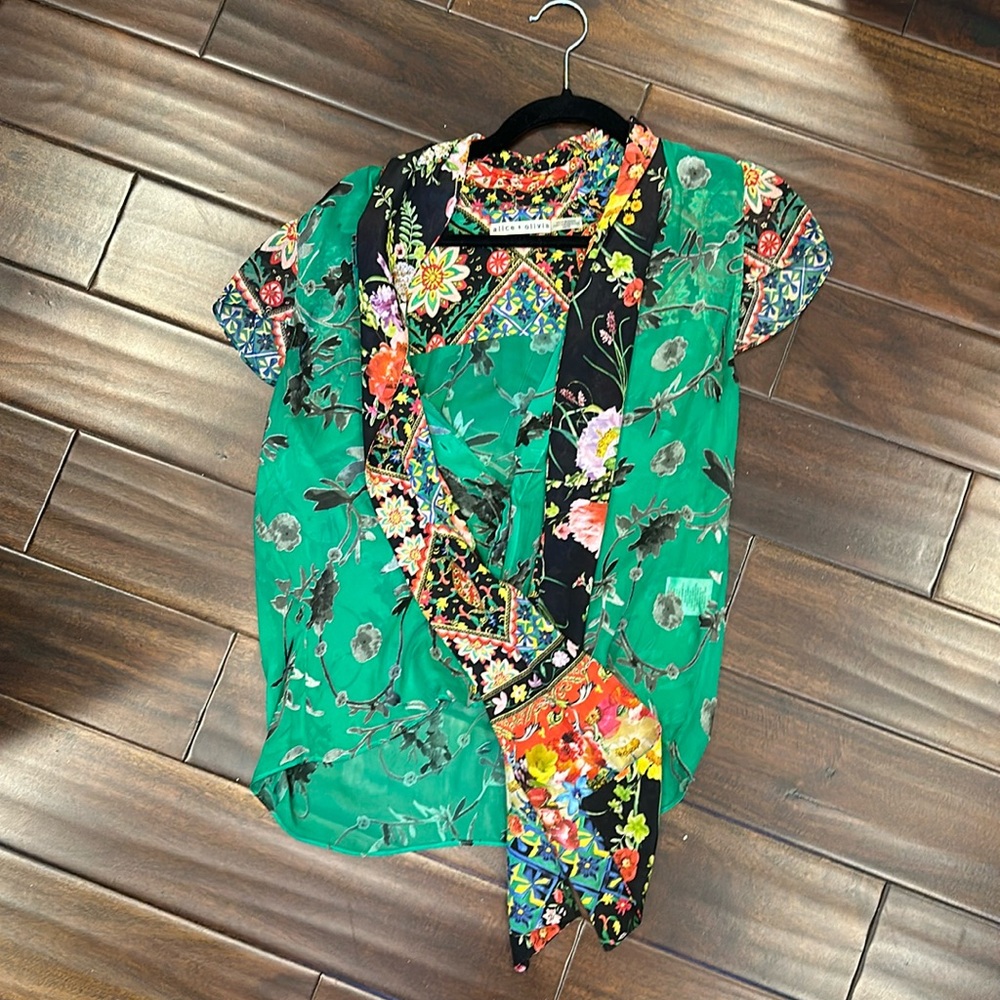 Alice and Olivia blouse XS